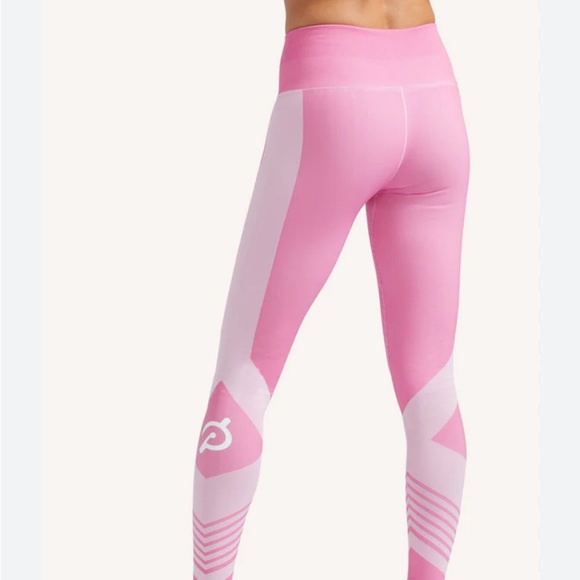PELOTON Pink Leggings Small - Picture 3 of 8